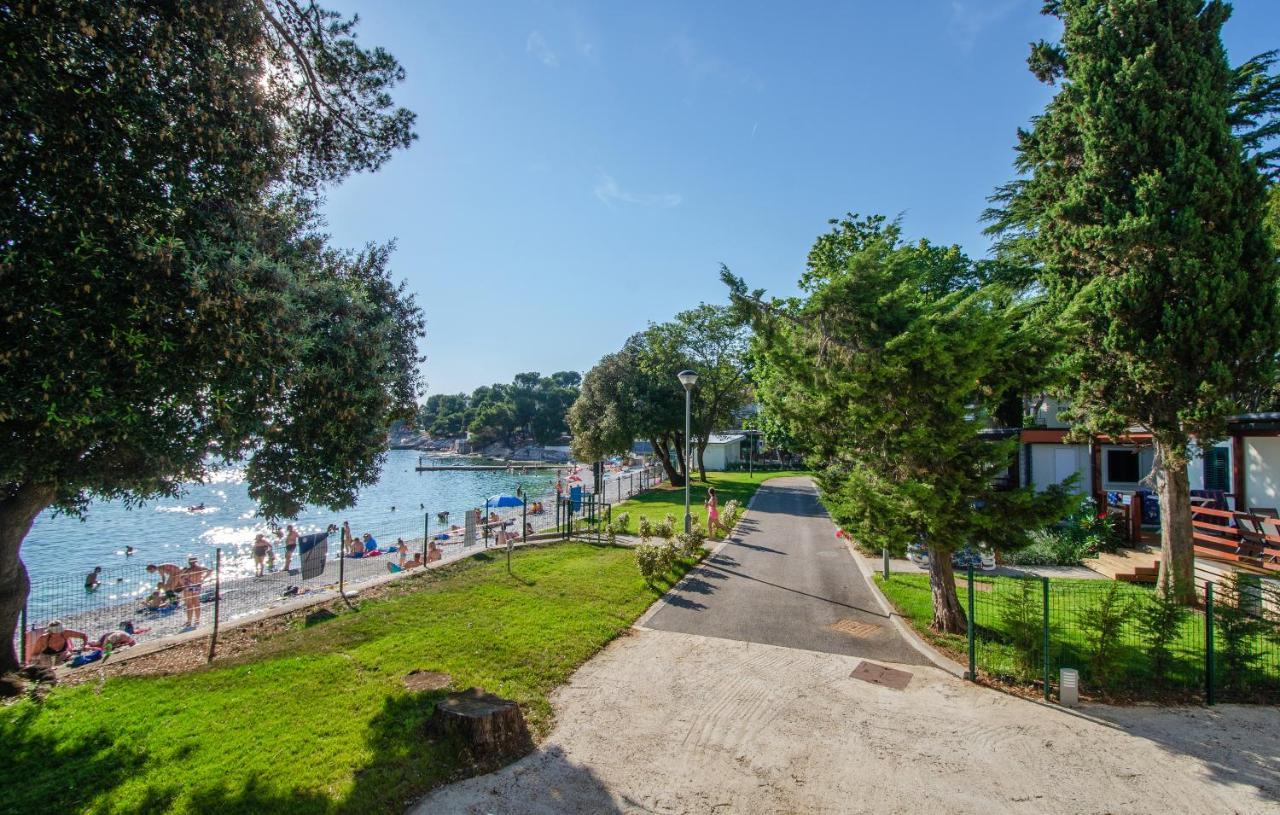 Centinera Resort Banjole Buitenkant foto