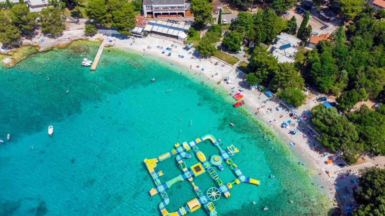 Centinera Resort Banjole Buitenkant foto