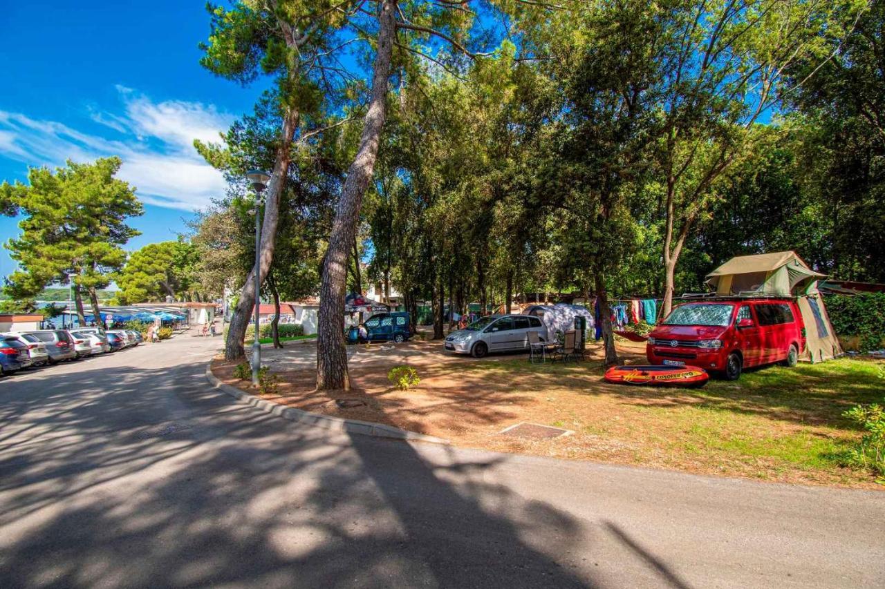 Centinera Resort Banjole Buitenkant foto
